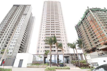 Apartamento para alugar com 95m², 3 quartos e 2 vagasFachada