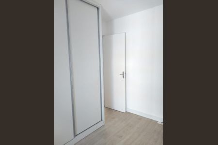 Apartamento à venda com 3 quartos, 60m² em Vila Satúrnia, Campinas