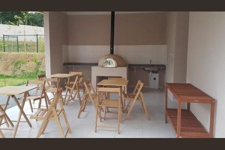 Apartamento à venda com 3 quartos, 60m² em Vila Satúrnia, Campinas