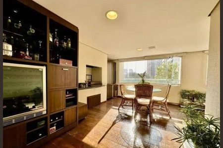 Apartamento à venda com 3 quartos, 206m² em Campo Belo, São Paulo