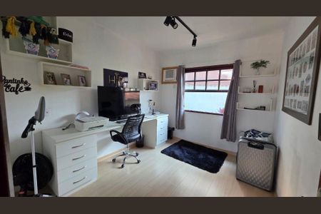 Casa à venda com 2 quartos, 120m² em Sapê, Niterói