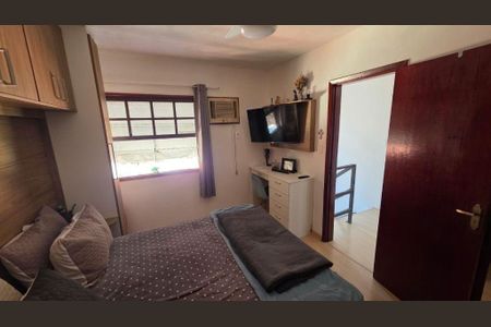 Casa à venda com 2 quartos, 120m² em Sapê, Niterói