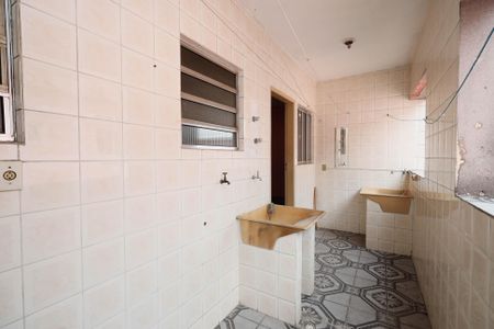 Casa para alugar com 77m², 2 quartos e sem vagaÁrea de Serviço