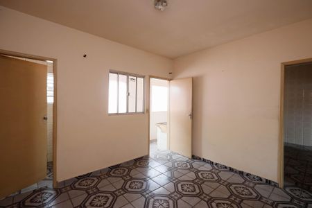 Sala de casa para alugar com 2 quartos, 77m² em Vila Medeiros, São Paulo