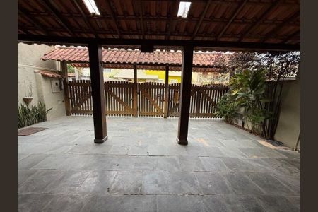 Casa à venda com 134m², 3 quartos e 2 vagas