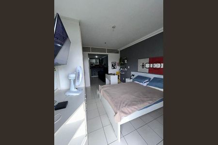 Apartamento à venda com 1 quarto, 60m² em Camboinhas, Niterói