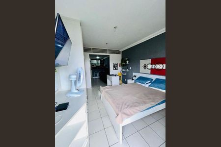 Apartamento à venda com 1 quarto, 60m² em Camboinhas, Niterói