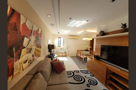 Apartamento à venda com 3 quartos, 120m² em Icaraí, Niterói