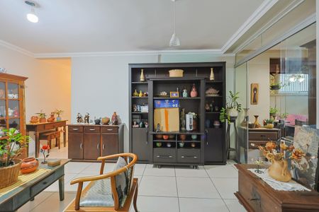 Apartamento à venda com 3 quartos, 142m² em Colégio Batista, Belo Horizonte