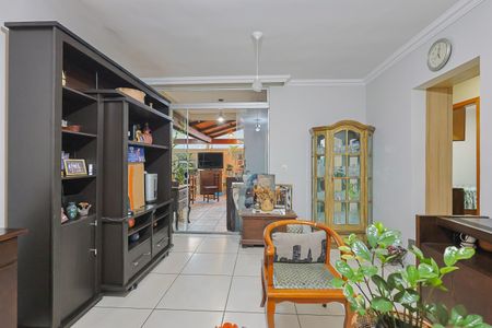Apartamento à venda com 3 quartos, 142m² em Colégio Batista, Belo Horizonte