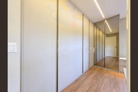 Apartamento à venda com 3 quartos, 142m² em Real Parque, São Paulo