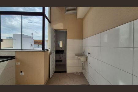 Apartamento para alugar com 120m², 2 quartos e 1 vagaArea de serviço