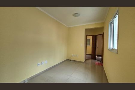 Sala de apartamento para alugar com 2 quartos, 120m² em Vila Pires, Santo André