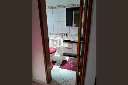 Casa à venda com 142m², 3 quartos e 2 vagas
