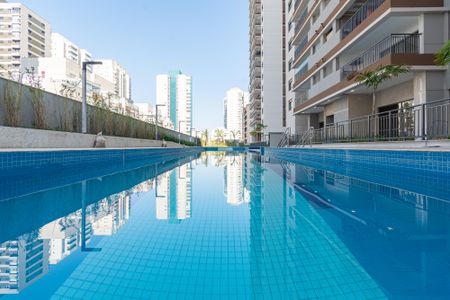 Apartamento para alugar com 115m², 3 quartos e 2 vagasÁrea comum - Piscina