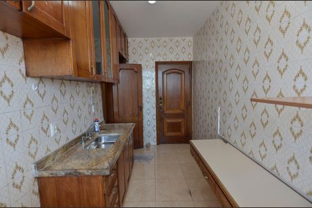 Apartamento à venda com 170m², 3 quartos e 2 vagasCozinha