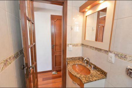 Apartamento à venda com 170m², 3 quartos e 2 vagasBanheiro da Suíte