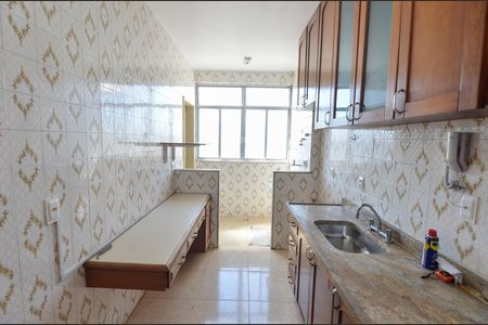Apartamento à venda com 170m², 3 quartos e 2 vagasCozinha