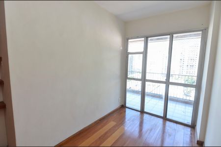Apartamento à venda com 170m², 3 quartos e 2 vagasQuarto 1
