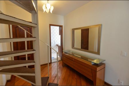 Apartamento à venda com 170m², 3 quartos e 2 vagasSala