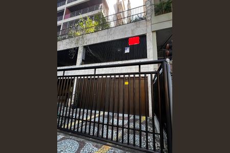 Apartamento à venda com 170m², 3 quartos e 2 vagasFachada