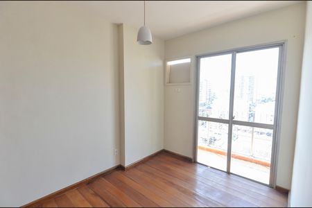 Apartamento à venda com 170m², 3 quartos e 2 vagasQuarto 2