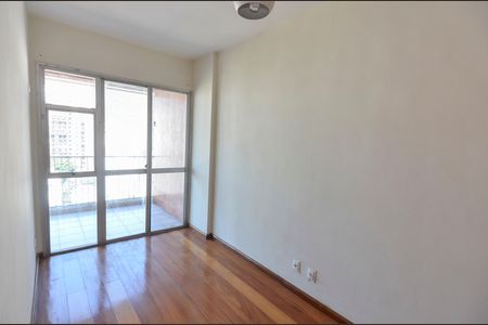 Apartamento à venda com 170m², 3 quartos e 2 vagasQuarto 1