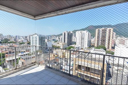 Apartamento à venda com 170m², 3 quartos e 2 vagasSuíte