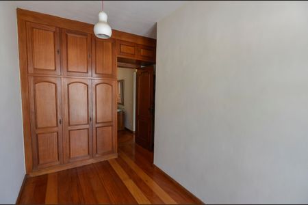 Apartamento à venda com 170m², 3 quartos e 2 vagasQuarto 1