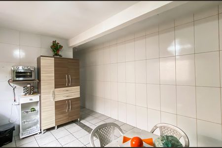 Casa para alugar com 60m², 1 quarto e sem vagaCozinha 