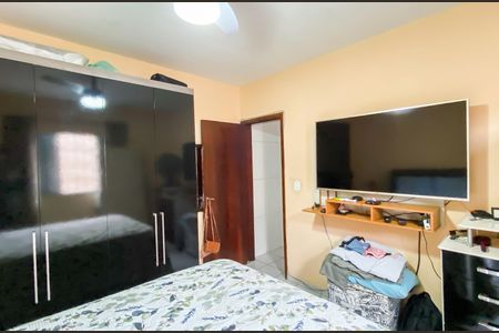 Casa para alugar com 60m², 1 quarto e sem vagaQuarto 