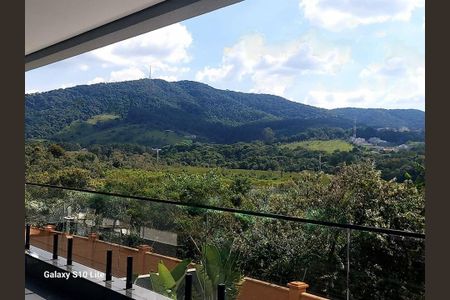 Casa à venda com 476m², 4 quartos e 5 vagas