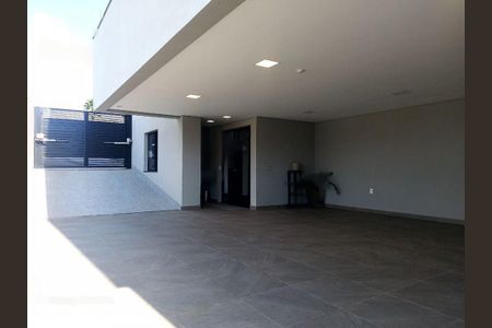 Casa à venda com 476m², 4 quartos e 5 vagas