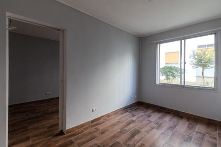 Sala de apartamento para alugar com 1 quarto, 38m² em Vila Nova, Porto Alegre