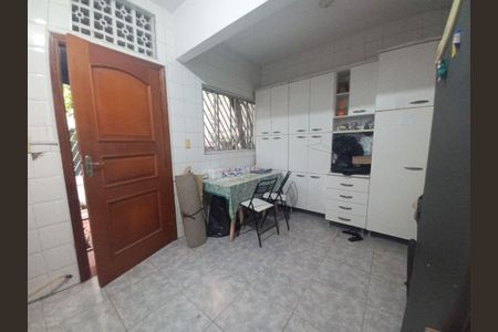Casa para alugar com 170m², 2 quartos e 1 vaga