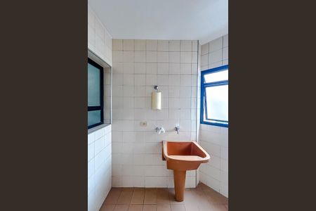 Apartamento à venda com 92m², 3 quartos e 1 vagaÁrea de Serviço