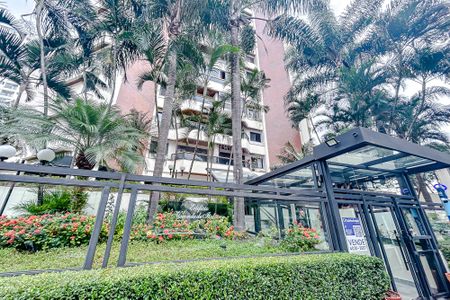 Apartamento à venda com 92m², 3 quartos e 1 vagaFachada com Plaquinha