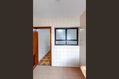 Apartamento à venda com 92m², 3 quartos e 1 vagaÁrea de Serviço