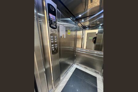 Apartamento à venda com 69m², 3 quartos e 1 vaga