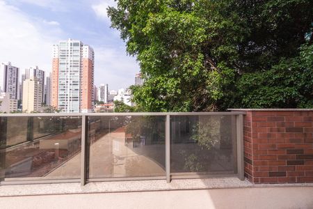 Apartamento à venda com 99m², 1 quarto e 1 vaga Apartamento à venda com 99m², 1 quarto e 1 vagaQuintal