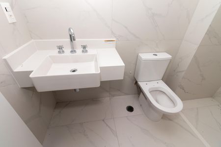 Apartamento à venda com 99m², 1 quarto e 1 vaga Apartamento à venda com 99m², 1 quarto e 1 vagaBanheiro da Suíte