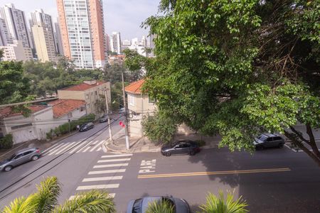 Apartamento à venda com 99m², 1 quarto e 1 vaga Apartamento à venda com 99m², 1 quarto e 1 vagaVista do Quintal