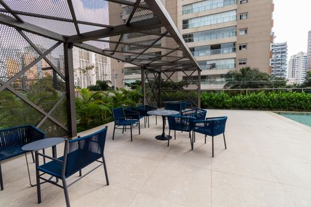 Apartamento à venda com 162m², 3 quartos e 2 vagasÁrea comum - Piscina