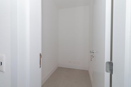 Apartamento à venda com 162m², 3 quartos e 2 vagasQuarto de Serviço