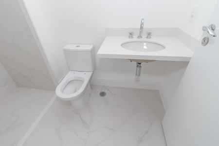 Apartamento à venda com 162m², 3 quartos e 2 vagasBanheiro da Suíte 2