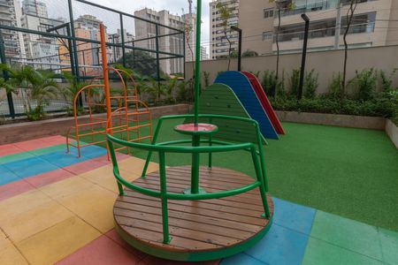 Apartamento à venda com 162m², 4 quartos e 2 vagasÁrea comum - Playground