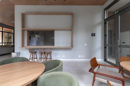 Apartamento à venda com 162m², 4 quartos e 2 vagasÁrea comum - Salão de festas