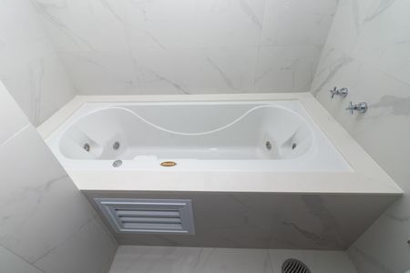 Apartamento à venda com 162m², 4 quartos e 2 vagasBanheiro da Suíte 1