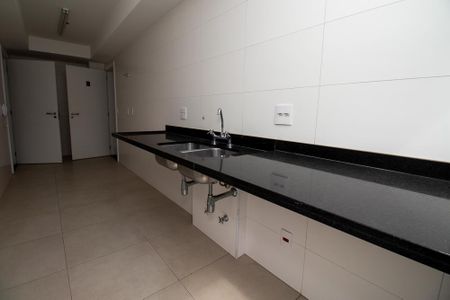 Apartamento à venda com 251m², 3 quartos e 2 vagasCozinha