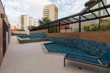 Apartamento à venda com 251m², 3 quartos e 2 vagasÁrea comum - Piscina